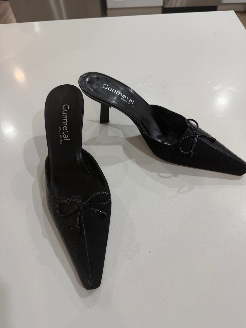 Black Pointed Mules with Bow Accent